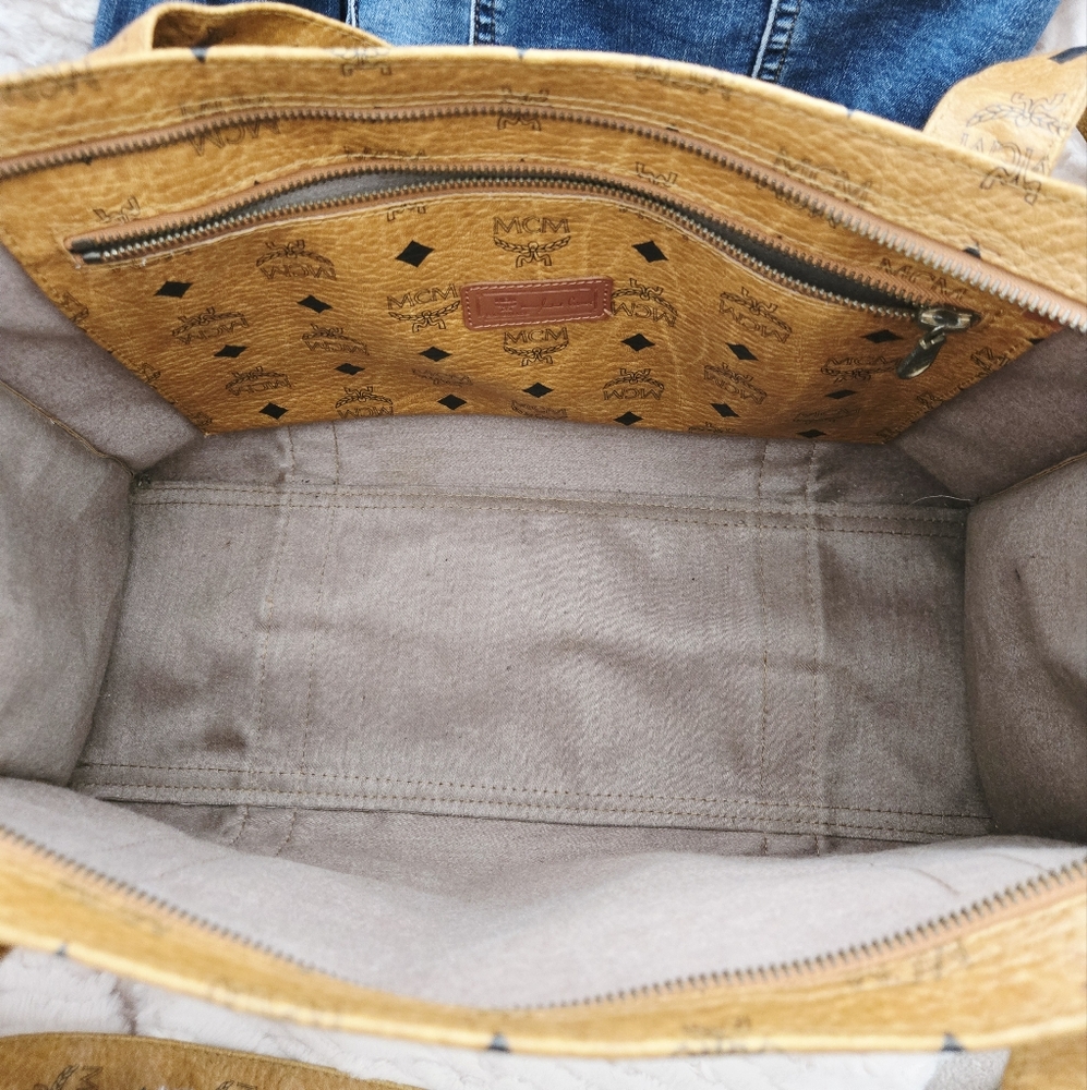 Authentic MCM Viestos XL Vintage Tote Shoulder Laptop Weekender Duffle Travel - Picture 14 of 15